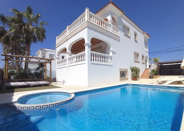 Inibiza Villas - Villa Juncos